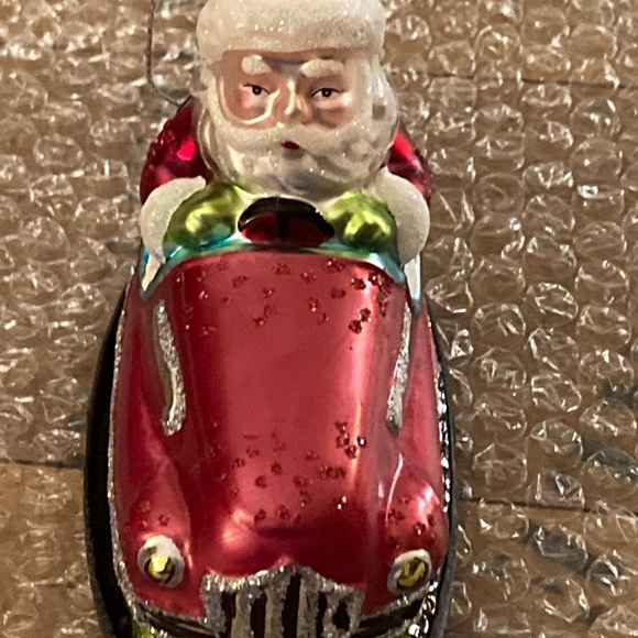 Santa riding a bumper car glass Christmas Ornament - Picture 6 of 8